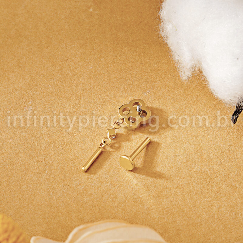Piercing Labret Titânio Flor Com Pingente Zircônia Cravejada