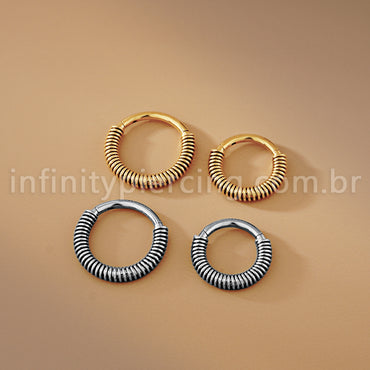 Piercing Argola Titânio Detalhe Arame