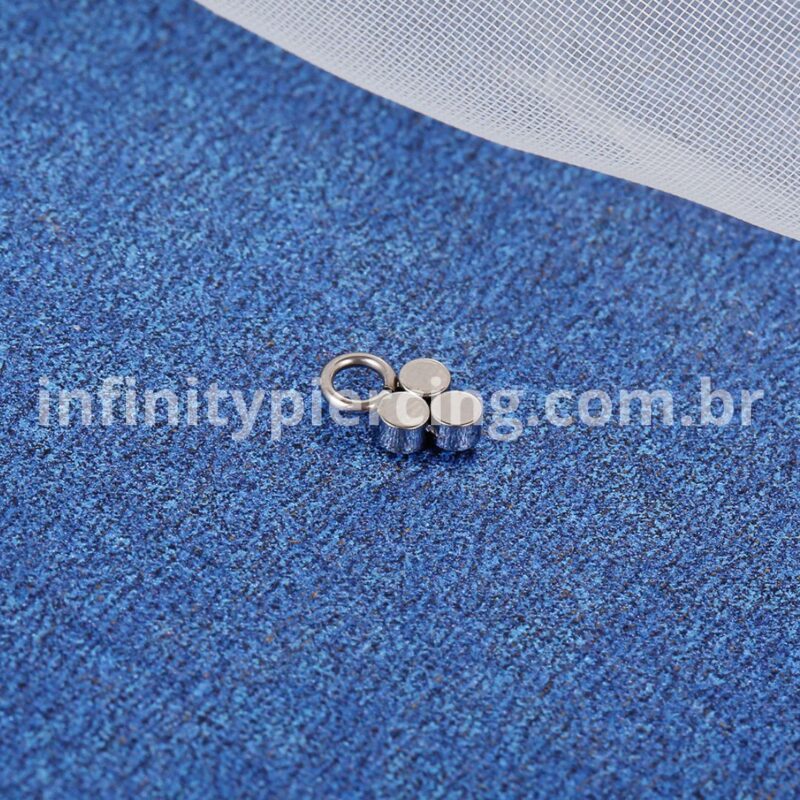Pingente Para Piercing Titânio 3 Pedras Zircônia