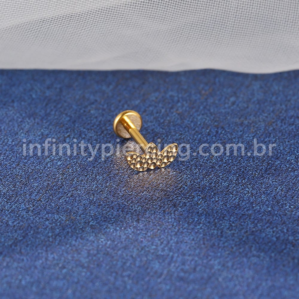 Piercing Labret Titânio Folhas Detalhadas