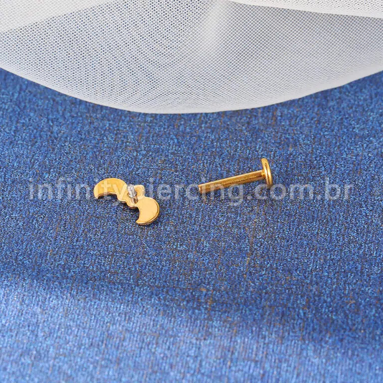 Piercing Labret Titânio Coração Com Asas