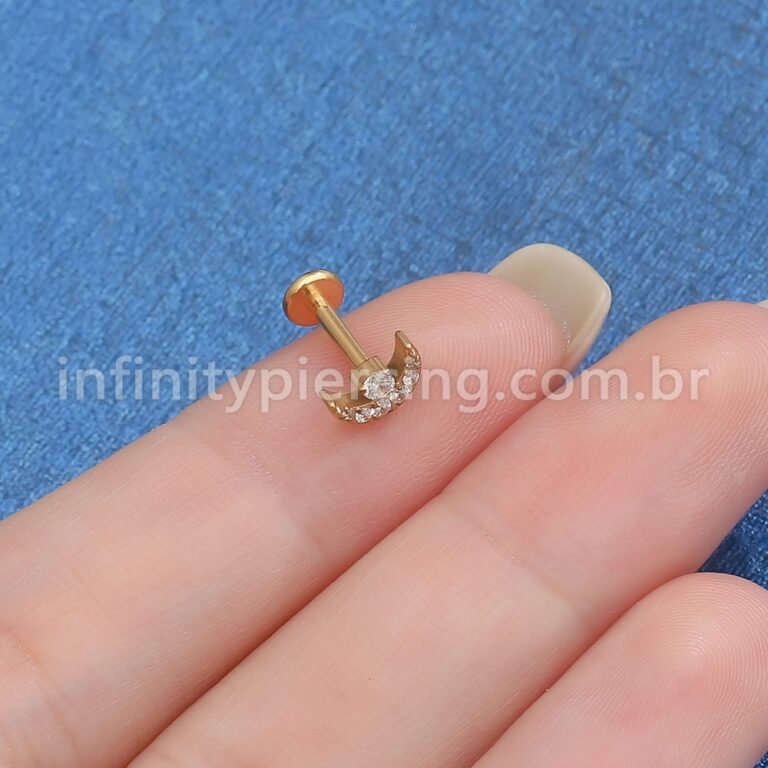 Piercing Labret Titânio Lua Zircônias Cravejadas