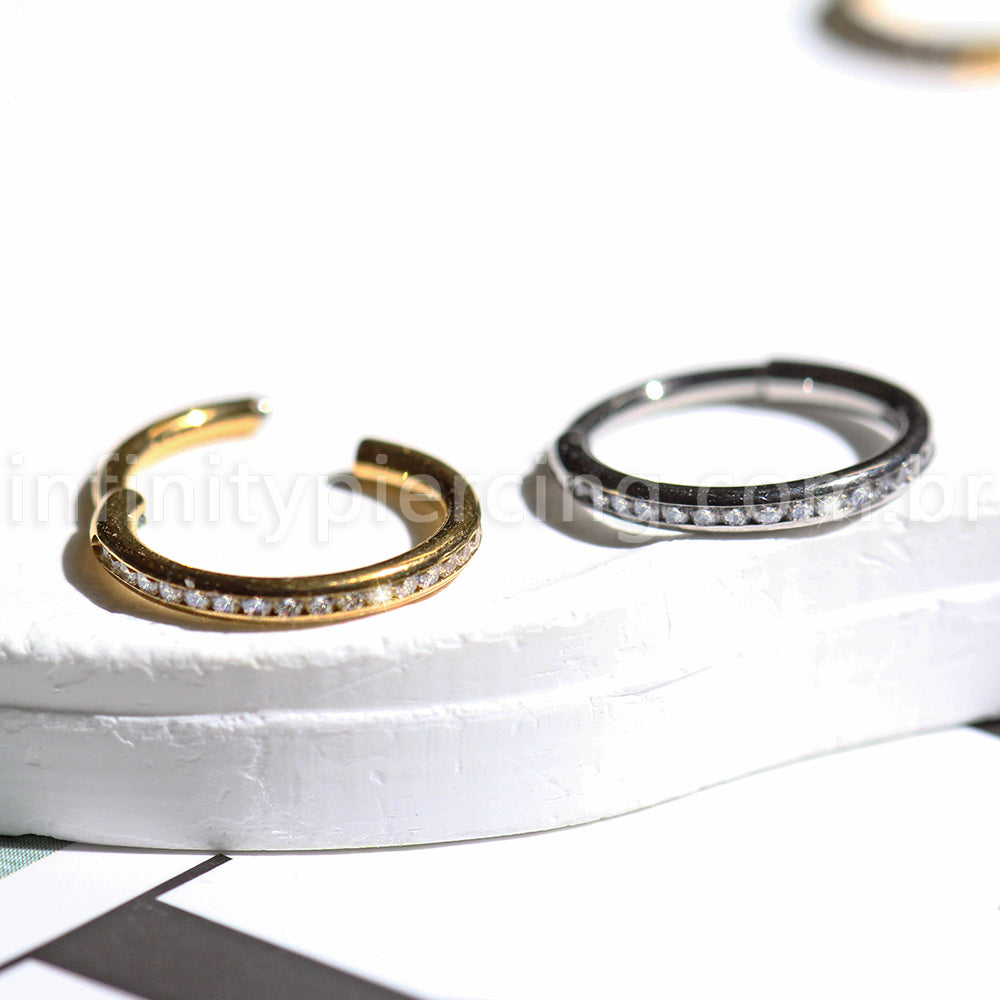 Piercing Argola Titânio Com Zircônia Cravada Lateral