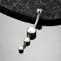 Elegância em Cascata com Pedra de Luz para Umbigo em Titânio G23