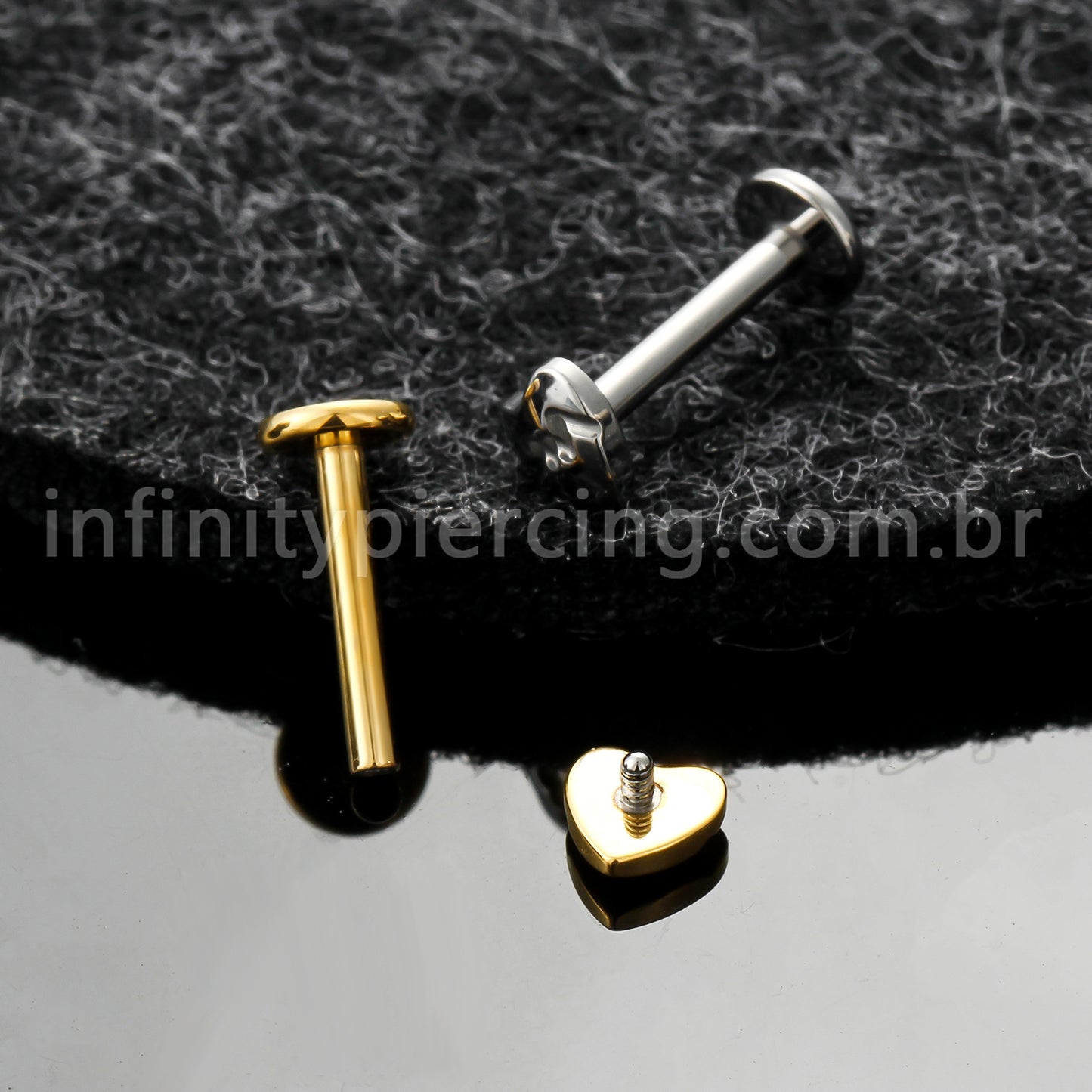 Piercing Labret Titânio Coração