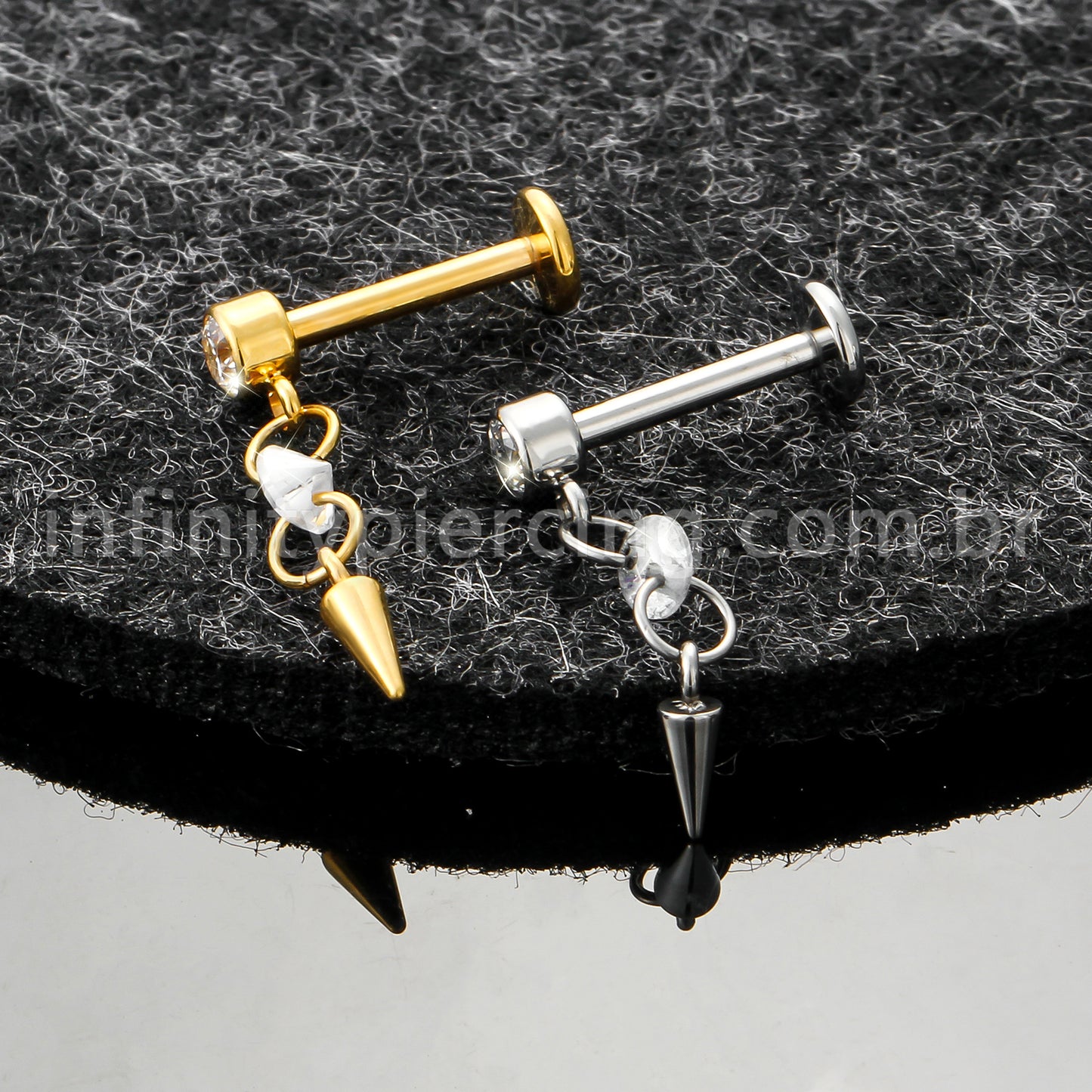 Piercing Labret Titânio Com Pingente Spike