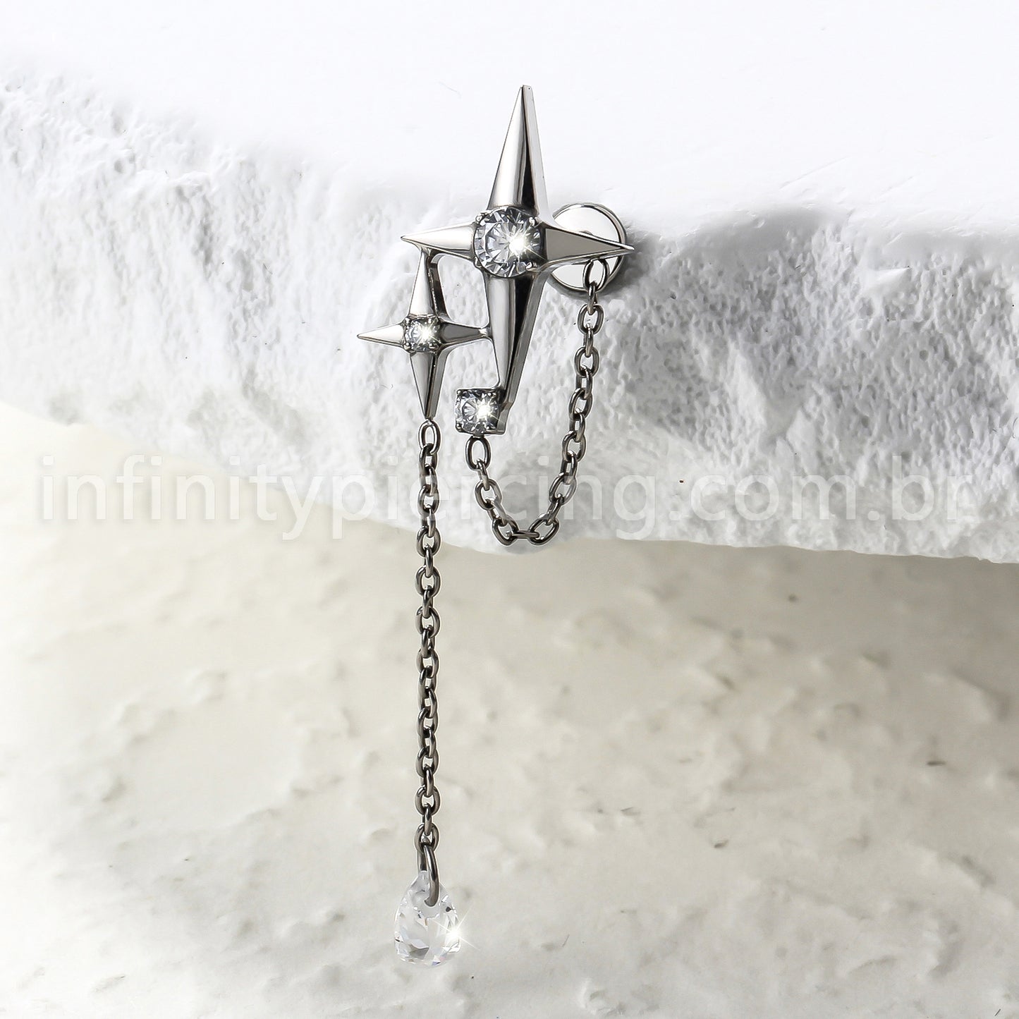 Piercing Labret Titânio Estrela 4 Pontas Com Corrente