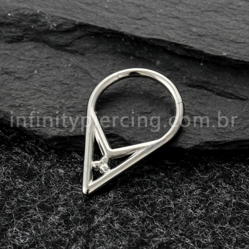 Piercing Argola Titânio Com Detalhes