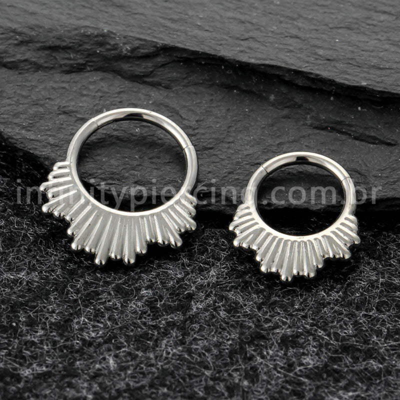 Piercing Argola Titânio Com Detalhes