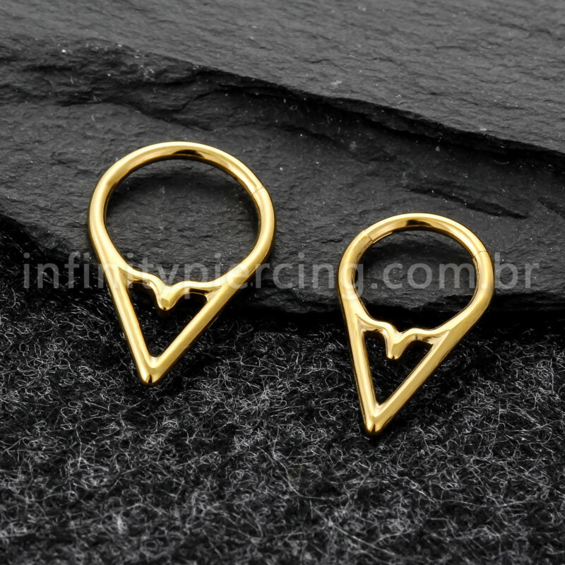 Piercing Argola Titânio Com Detalhe V