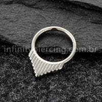 Piercing Argola Titânio Detalhado