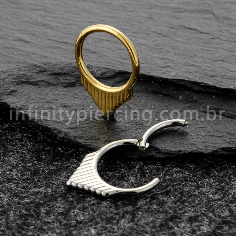 Piercing Argola Titânio Detalhado