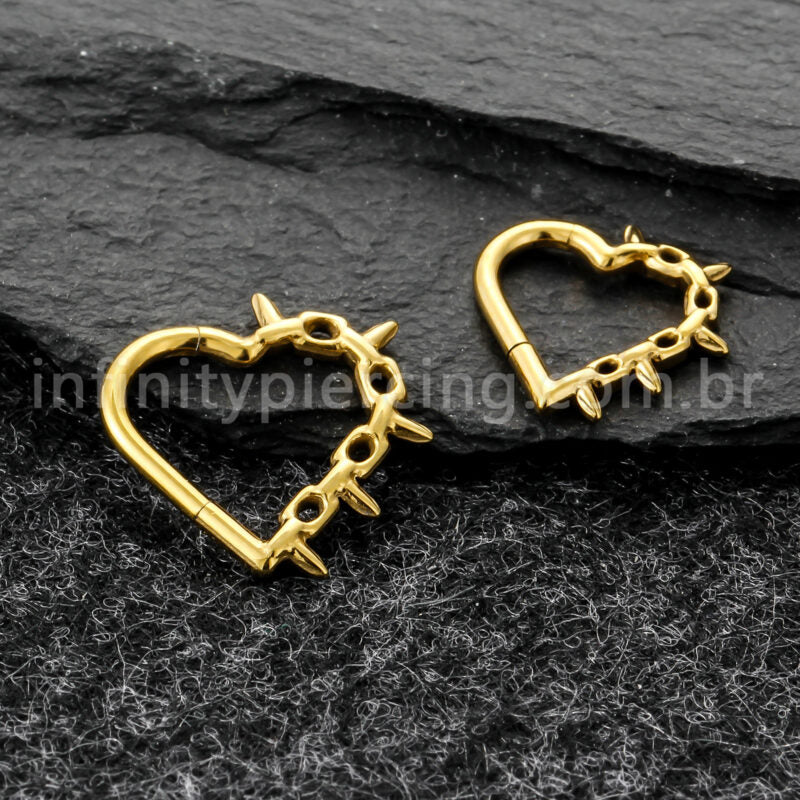 Piercing Argola Coração Titânio Com Detalhes