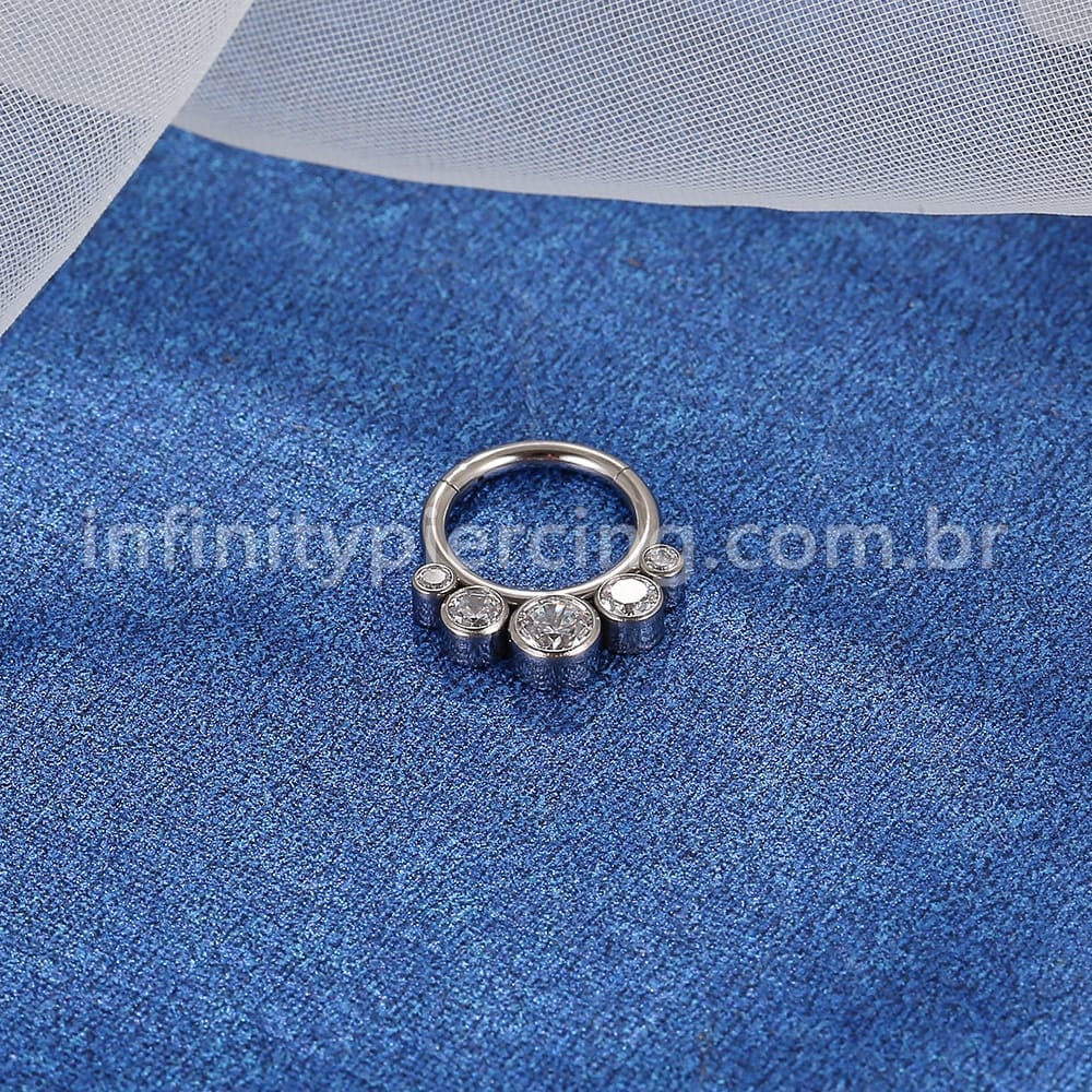 Piercing Argola Segmento Articulado Titânio Indiano Zircônia