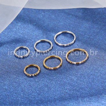 Piercing Argola Segmento Articulado Aço Cirúrgico Detalhes Pedra