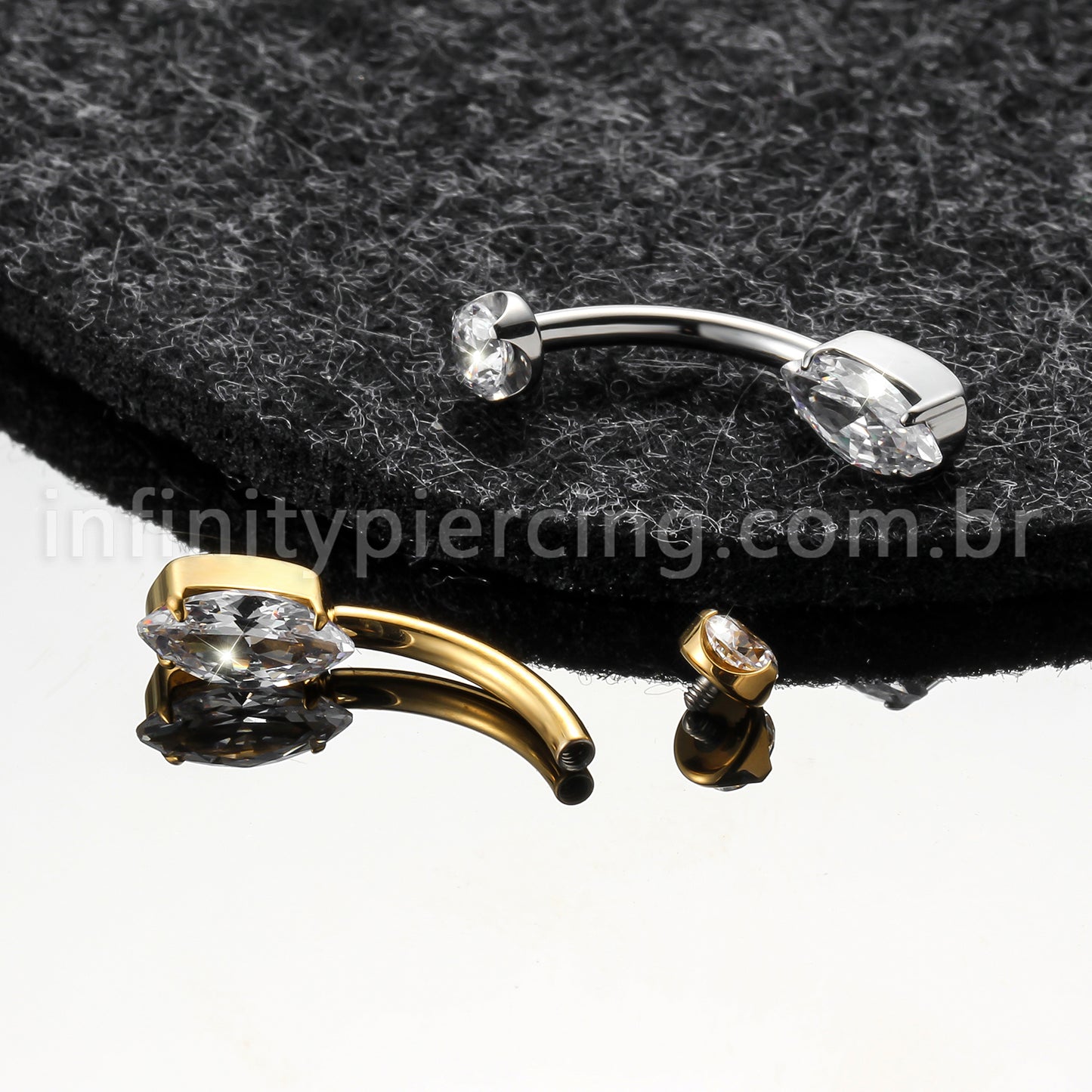 Piercing Banana Titânio Oval Com Pontas Zircônia Cravejada