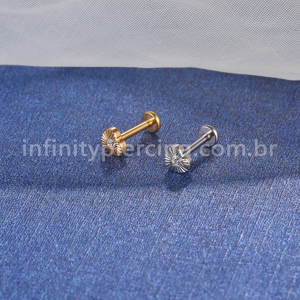 Piercing Labret Aço Cirúrgico Coração Com Detalhes 1 Zircônia