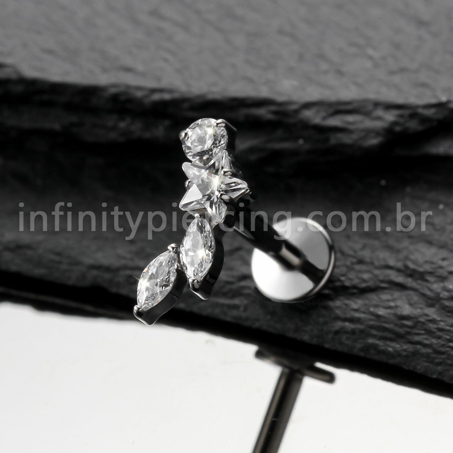 Piercing Labret Titânio Cluster Zircônia Cravejada