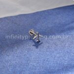 Piercing Labret Titânio Avião