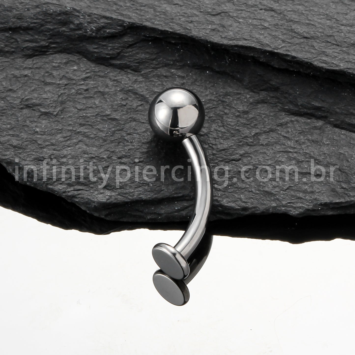 Piercing Banana Titânio Floating Bolinha
