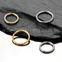 Piercing Argola Titânio Detalhada