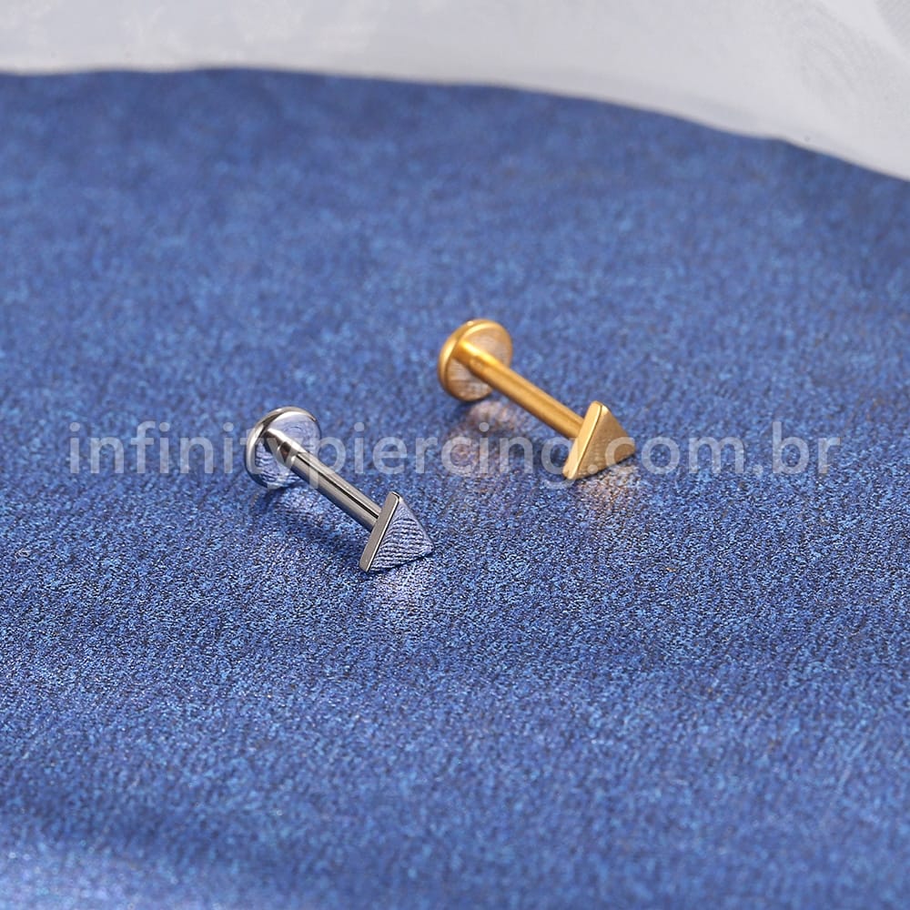 Piercing Labret Titânio Triângulo