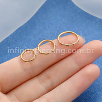 Piercing Argola Segmento Articulado Aço Cirúrgico Detalhes Pedra