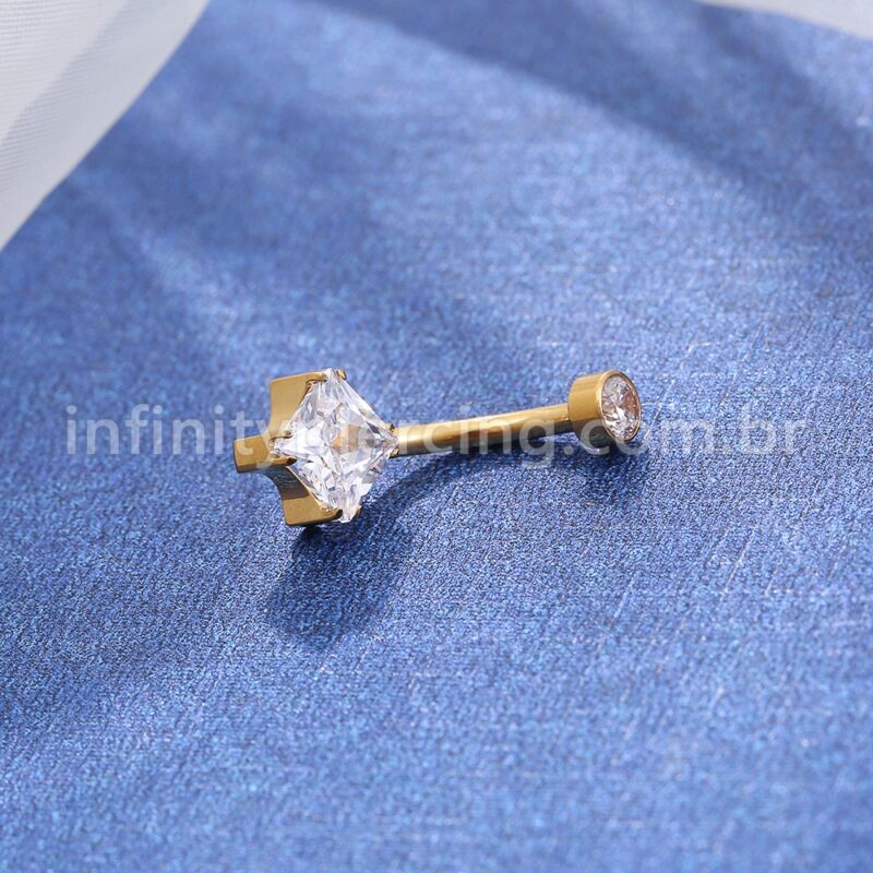 Piercing Banana Titânio Zircônia Quadrada