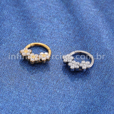 Piercing Argola Titânio Segmento Articulado 3 Flores Zircônia Cravejada