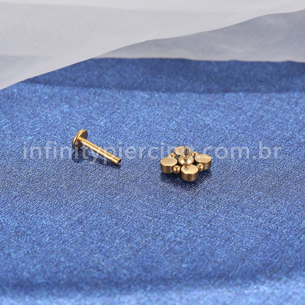 Piercing Labret Aço Cirúrgico 4 Pedras Zircônia Cravada
