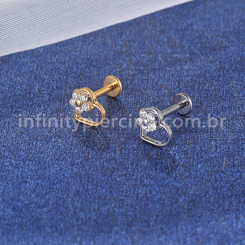 Piercing Labret Titânio Coração Com Flor De Zircônia