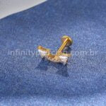 Piercing Labret Titânio Curvo Seta Zircônia Cravejada