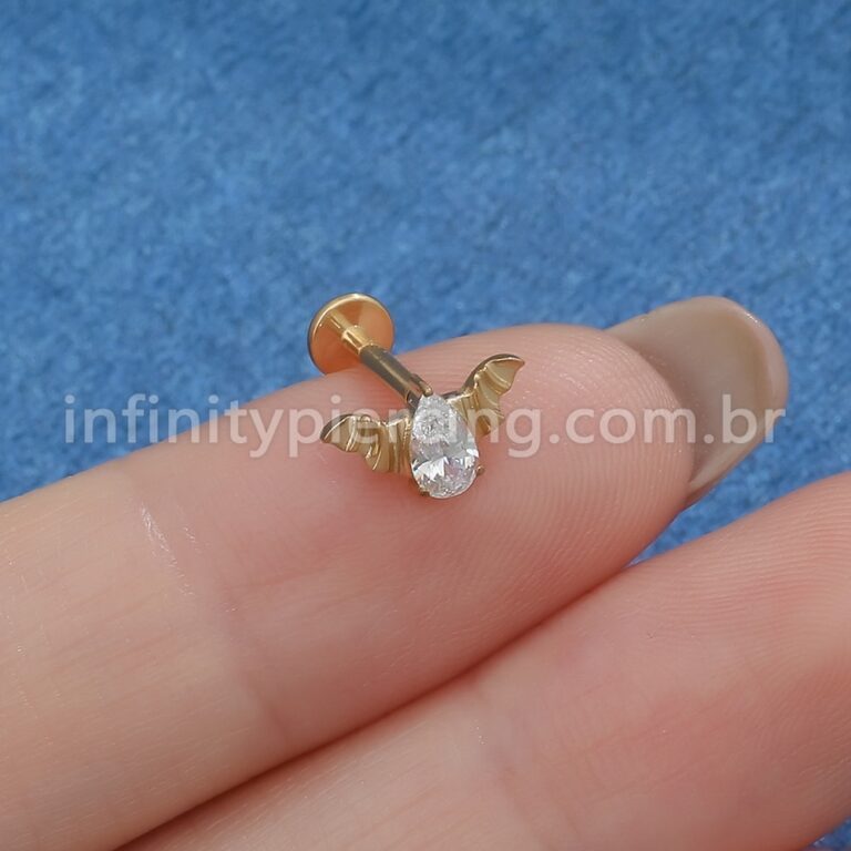 Piercing Labret Titânio Morcego Zircônia Cravejada Gota