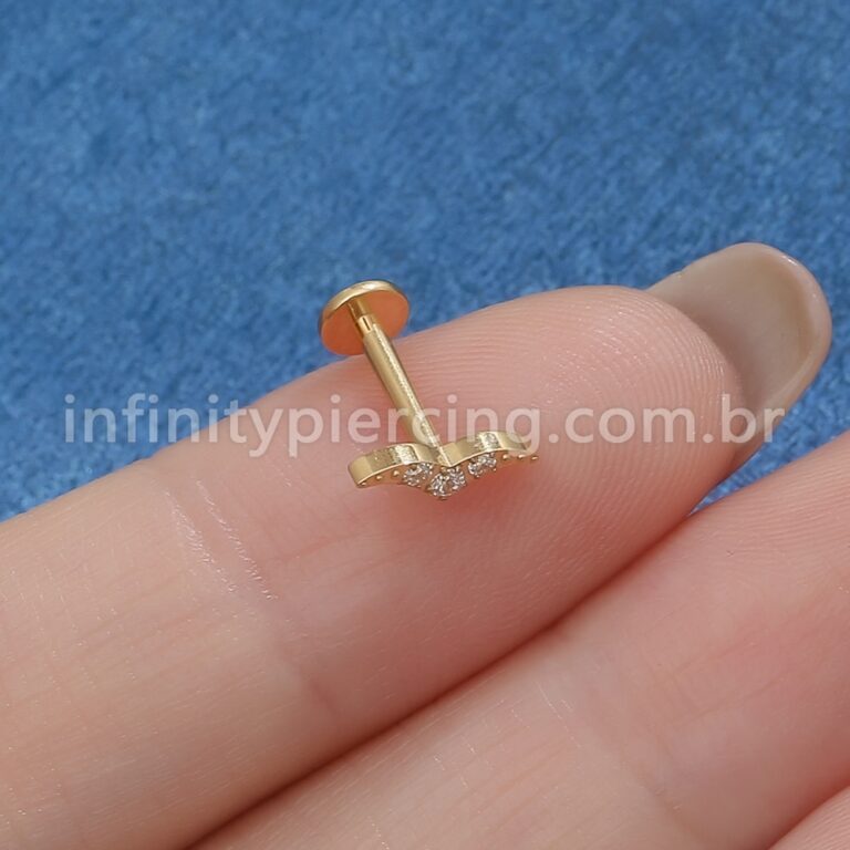 Piercing Labret Titânio Bigode 3 Zircônias Cravejadas