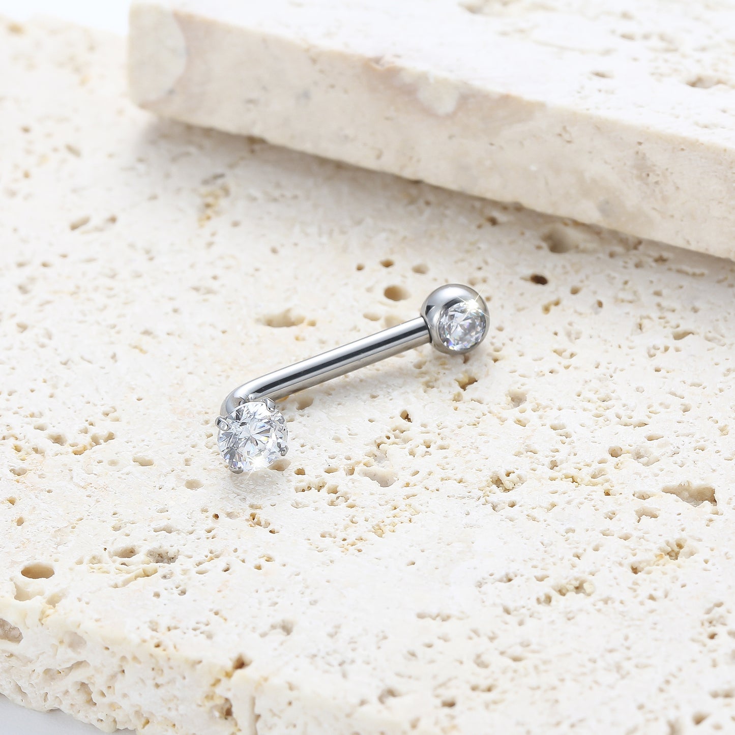 Piercing de Umbigo Titânio G23 Premium com Design Feminino Sofisticado