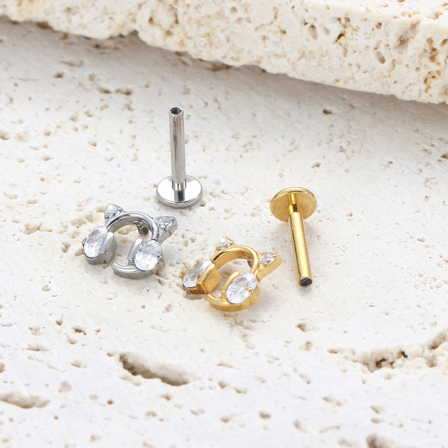 Piercing Labret Titânio G23 com Zircônia Brilhante