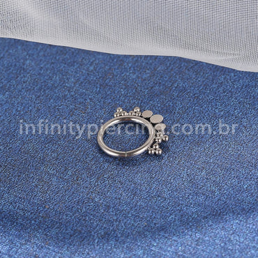 Piercing Argola Titânio Segmento Articulado Indiano 3 Zircônias Cravejadas