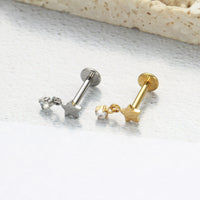 Piercing Labial em Titânio G23 com Estrela Minimalista e Pingente