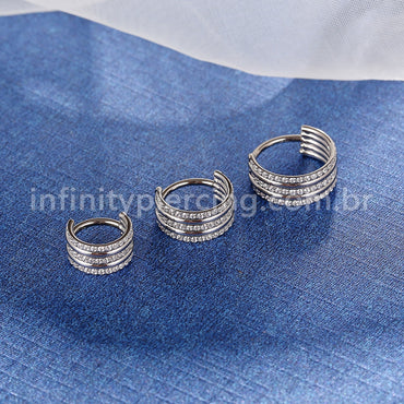 Piercing Argola Titânio Segmento Articulado 2 lisas/3 Zircônia Cravejada