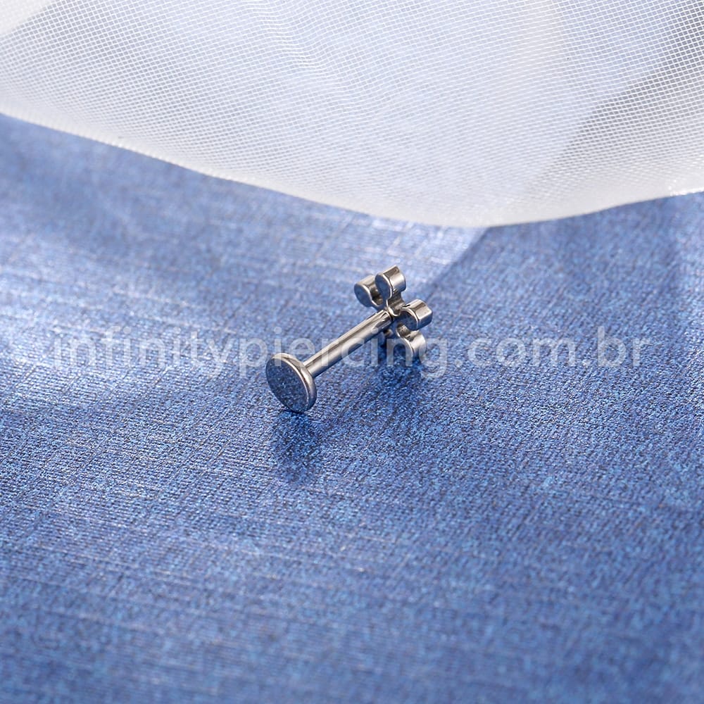 Piercing Labret Titânio Zircônia Flor
