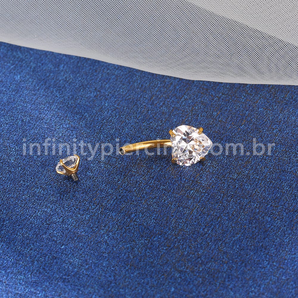 Piercing Banana Titânio 2 Pedras Coração Zircônia