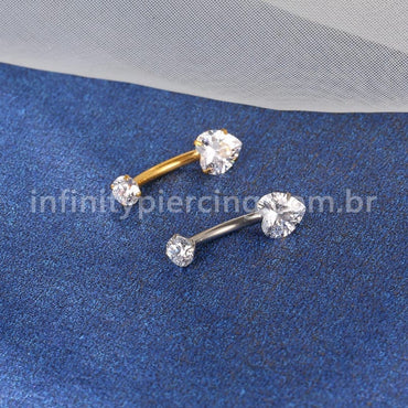 Piercing Banana Titânio 2 Pedras Coração Zircônia