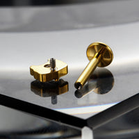Piercing Labret Delicado para Lábio com Design Contemporâneo