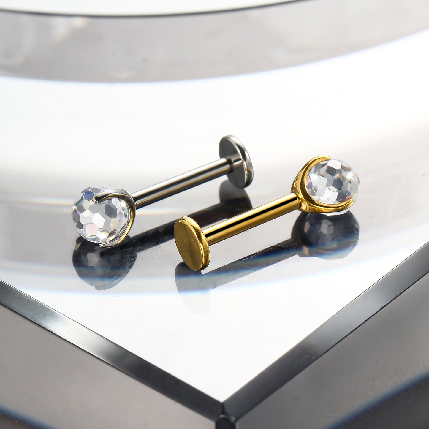 Piercing Labret com Zircônia Corte Diamante e Brilho Premium