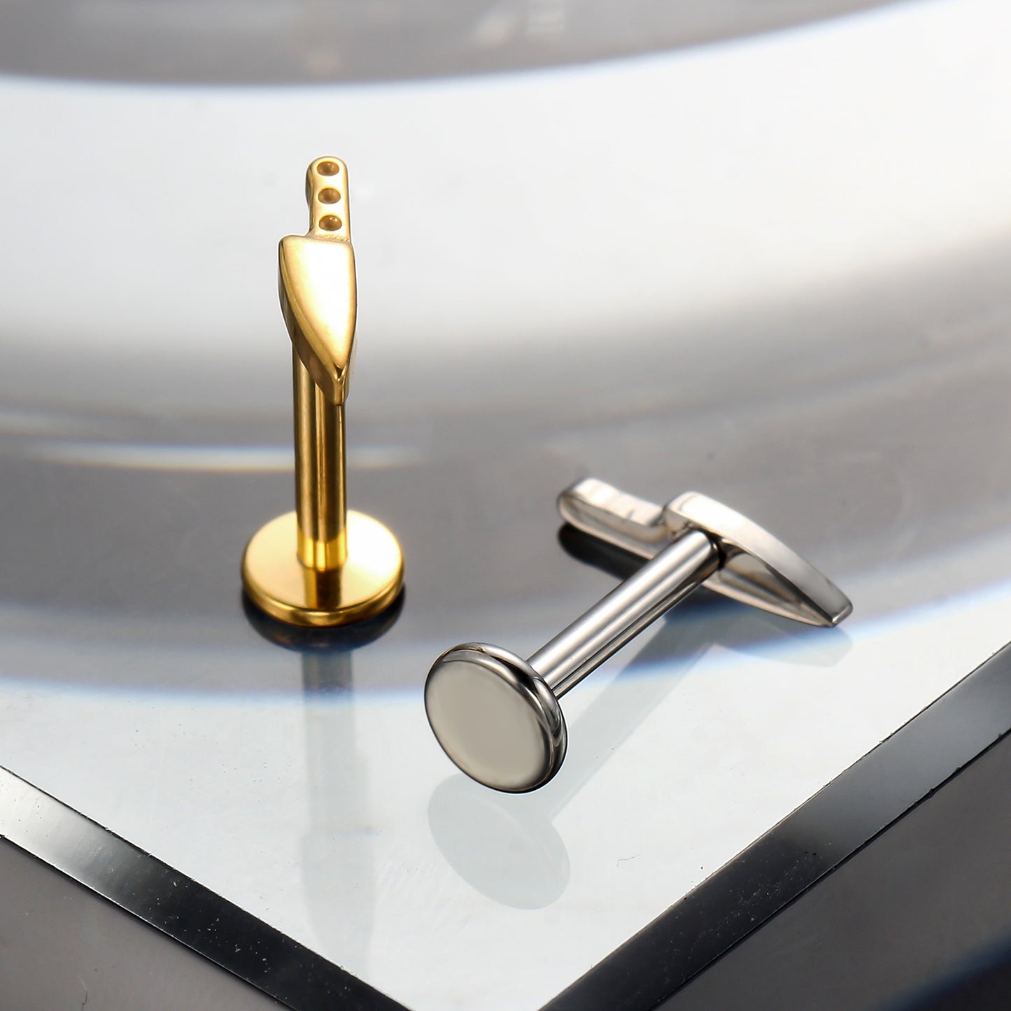 Piercing Labret Titânio G23 com Estética de Luxo Silencioso
