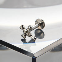Piercing Labial Cruz com Caveira em Titânio G23