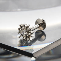 Piercing Labret em Titânio G23 com Design Irregular Orgânico – Estilo Moderno e Minimalista Sofisticado