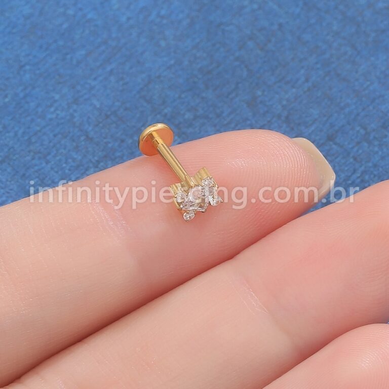 Piercing Labret Titânio 5 Zircônias Cravejada