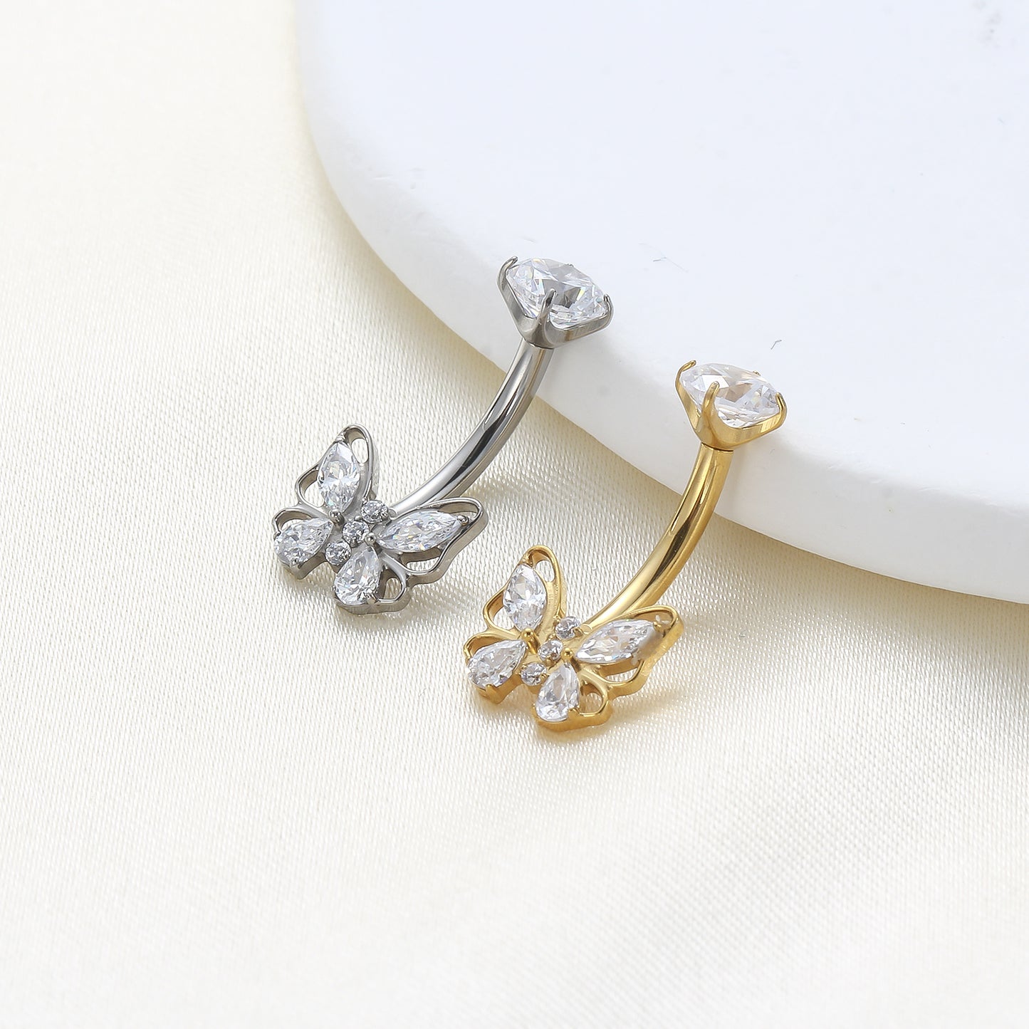 Piercing de Umbigo em Titânio G23 com Zircônia Central de Alto Brilho – Design Minimalista Elegante e Atemporal