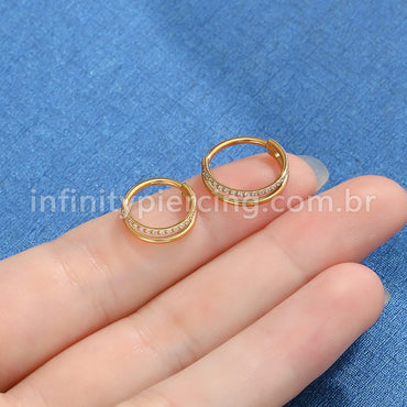 Piercing Argola Segmento Articulado Titânio Vazado 1 Fileira Zircônia Cravejada